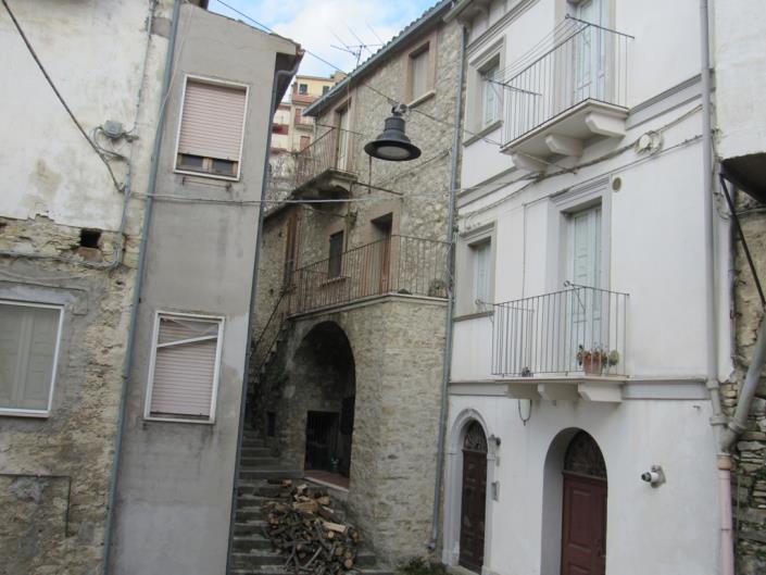 Image No.3-Maison de ville de 3 chambres à vendre à Bomba