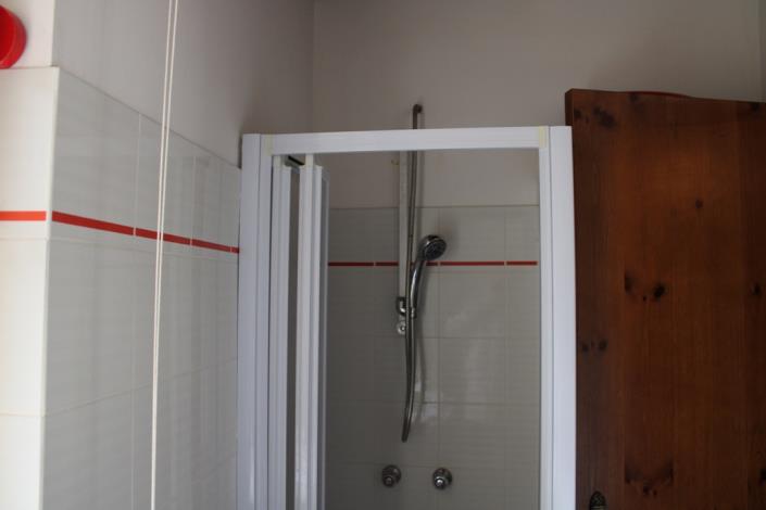 Image No.14-Maison de ville de 3 chambres à vendre à Bomba