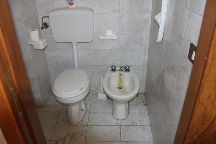 Image No.17-4 Bed Townhouse for sale