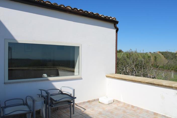 Image No.23-4 Bed Villa / Detached for sale