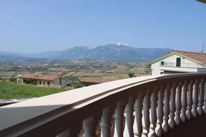 Image No.8-6 Bed House/Villa for sale