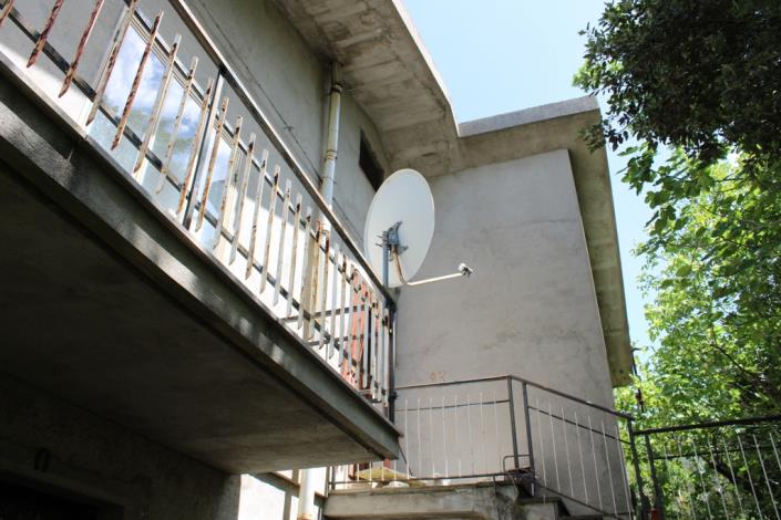 Image No.17-6 Bed Country House for sale