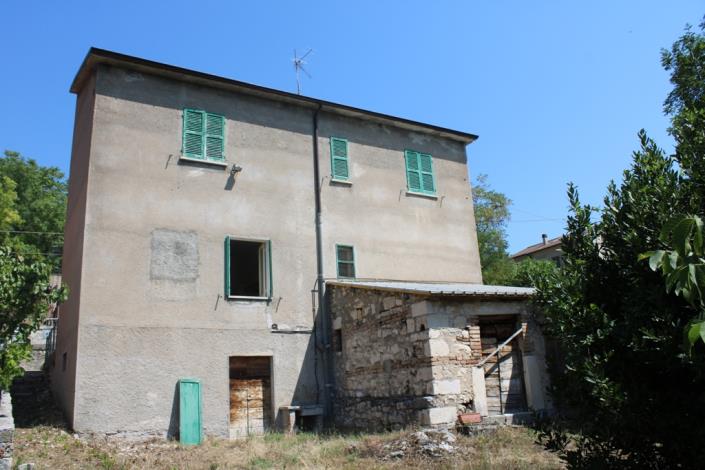 Image No.4-4 Bed Country House for sale