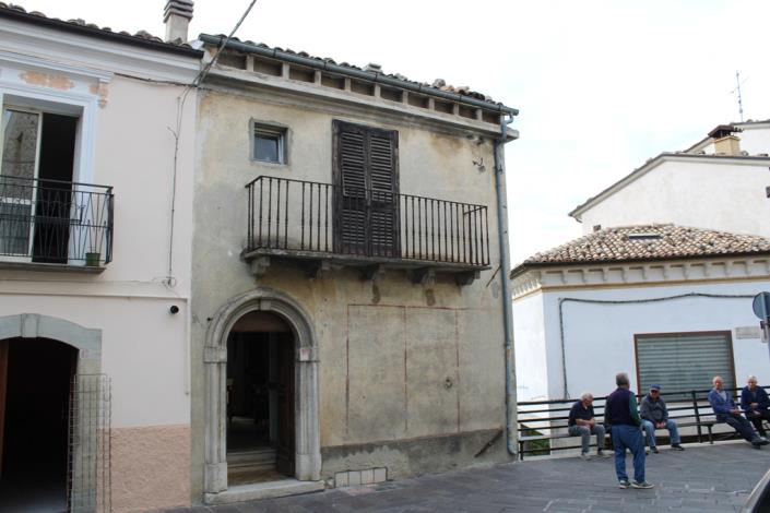 Image No.8-3 Bed Village House for sale