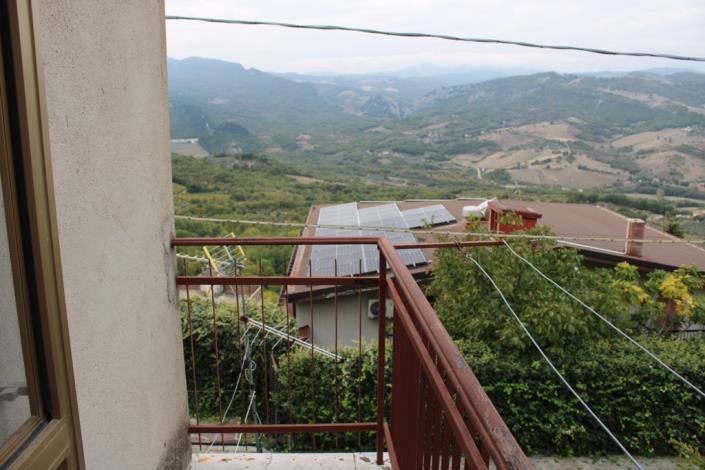 Image No.8-Maison de ville de 2 chambres à vendre à Bomba