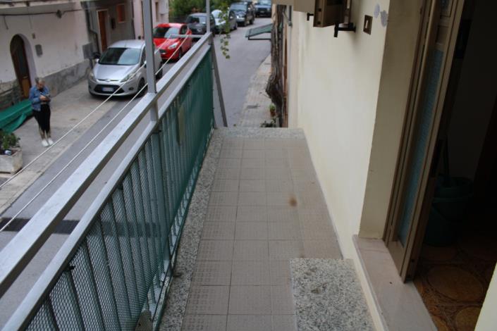 Image No.9-Maison de ville de 2 chambres à vendre à Bomba