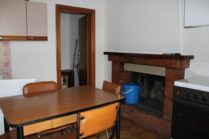 Image No.3-Maison de ville de 2 chambres à vendre à Bomba