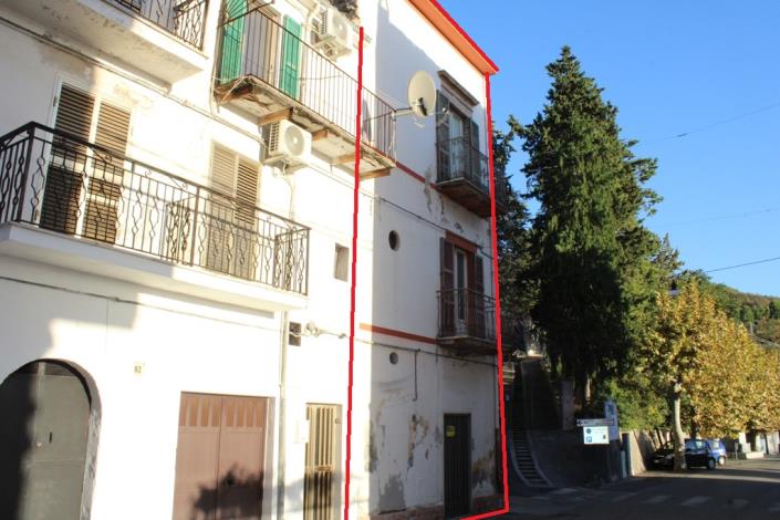 Image No.7-4 Bed Townhouse for sale