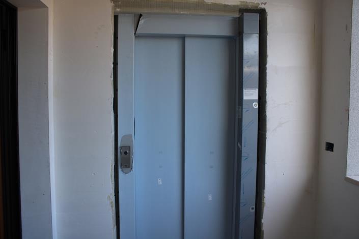 Image No.11-8 Bed House/Villa for sale