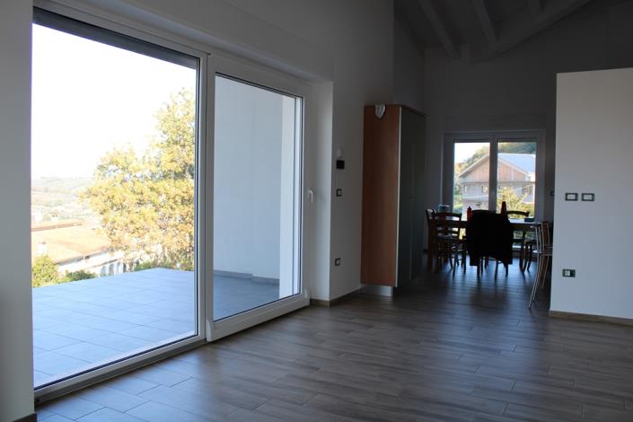 Image No.13-8 Bed House/Villa for sale