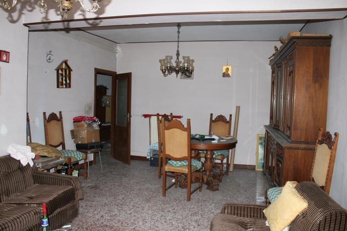 Image No.4-4 Bed Townhouse for sale