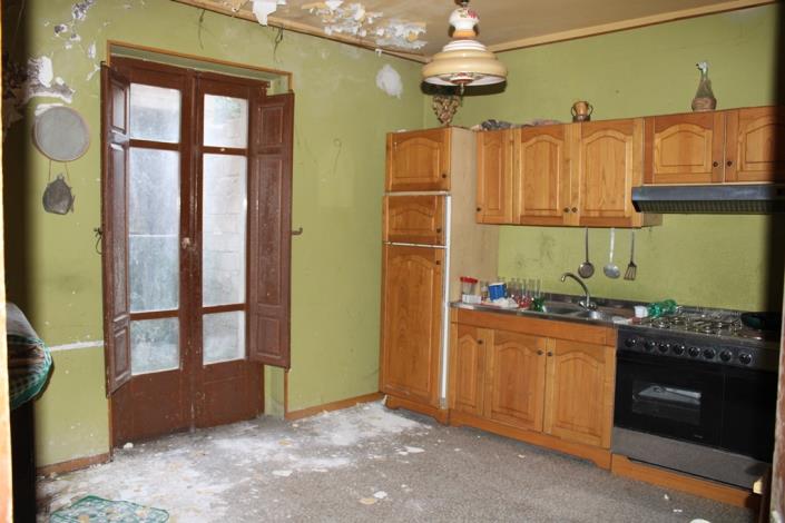 Image No.10-4 Bed Townhouse for sale