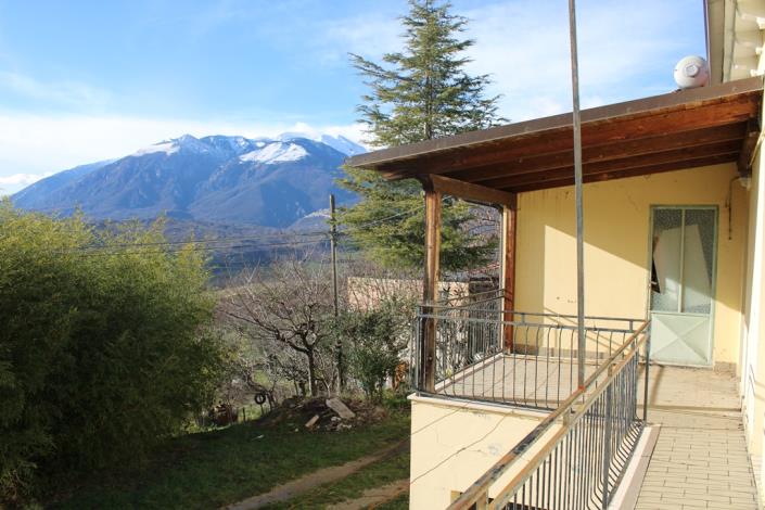 Image No.15-3 Bed Semi-Detached for sale