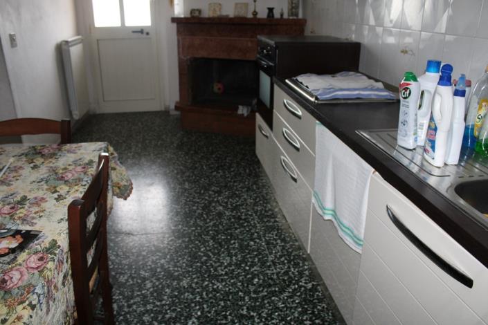 Image No.9-6 Bed Semi-Detached for sale