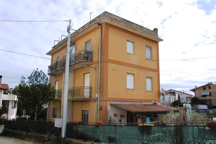 Image No.8-6 Bed Villa / Detached for sale