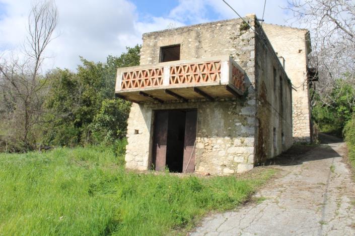 Image No.3-4 Bed Country House for sale