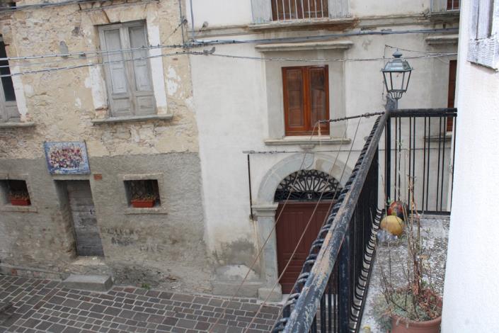 Image No.7-4 Bed Townhouse for sale