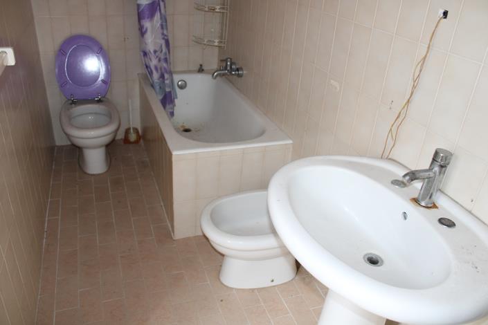 Image No.8-4 Bed Townhouse for sale