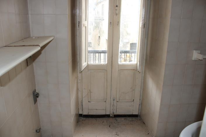 Image No.11-4 Bed Townhouse for sale