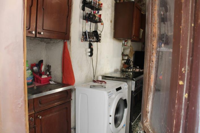 Image No.20-1 Bed Townhouse for sale