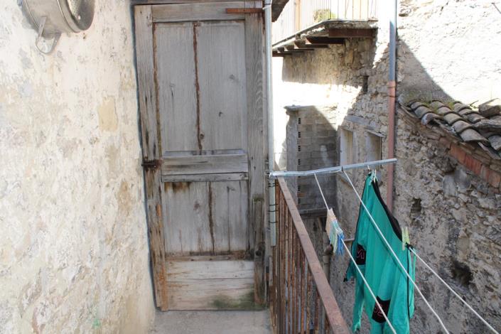Image No.28-1 Bed Townhouse for sale