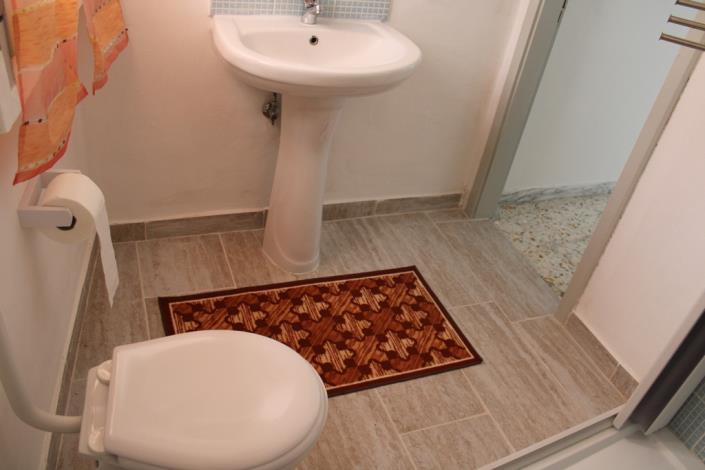 Image No.8-1 Bed Townhouse for sale