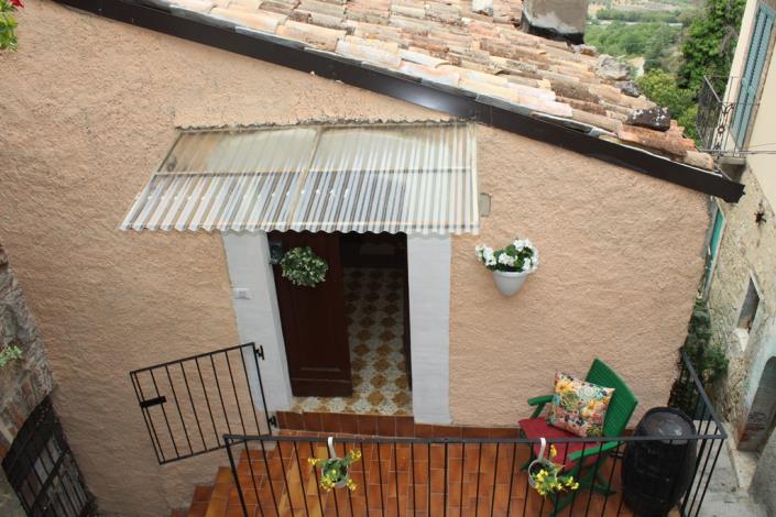 Image No.14-2 Bed Townhouse for sale