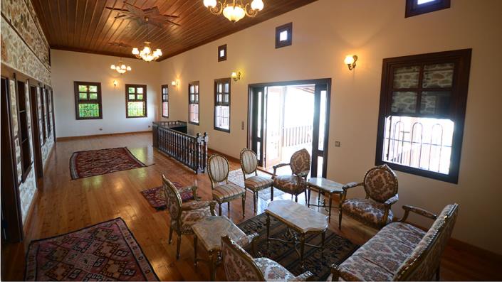 Image No.28-3 Bed Mansion for sale