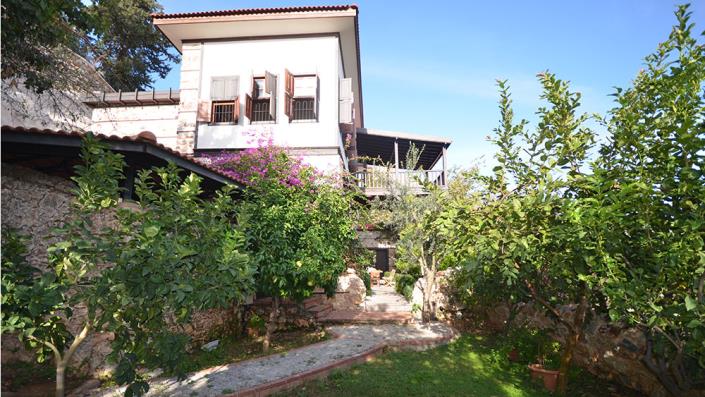 Image No.13-3 Bed Mansion for sale