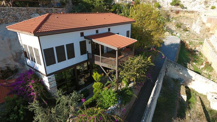 Image No.5-3 Bed Mansion for sale