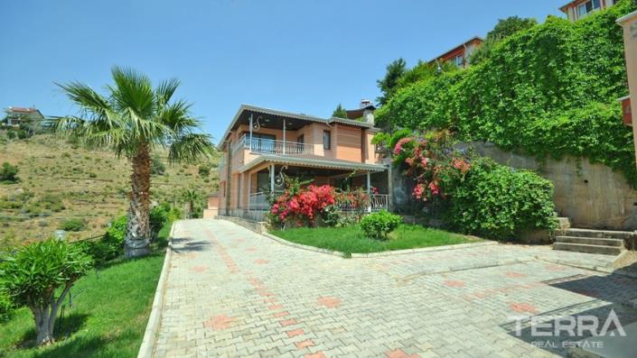 Image No.1-3 Bed Villa / Detached for sale