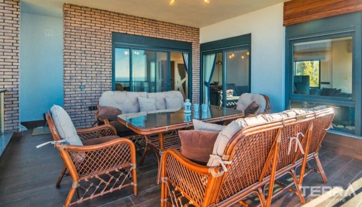 Image No.8-6 Bed House/Villa for sale