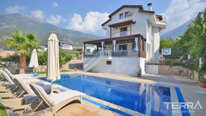 Image No.3-4 Bed Villa / Detached for sale