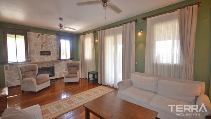 Image No.21-4 Bed Villa / Detached for sale