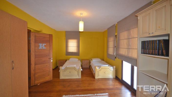 Image No.25-4 Bed Villa / Detached for sale