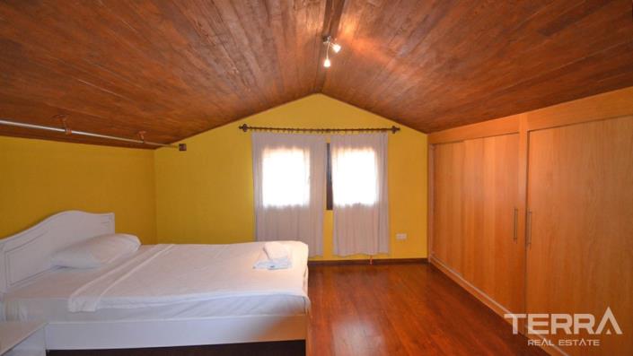 Image No.30-4 Bed Villa / Detached for sale