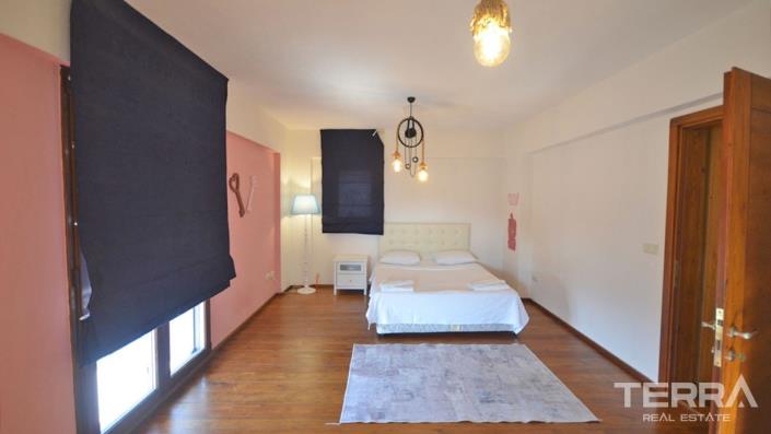 Image No.26-4 Bed Villa / Detached for sale