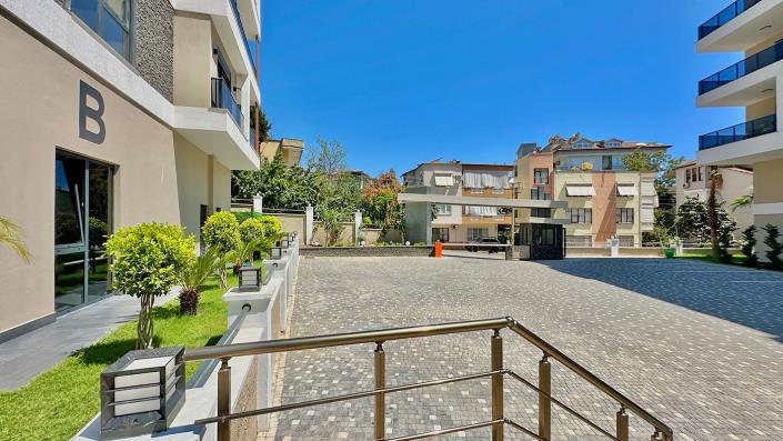 Image No.13-2 Bed Apartment for sale