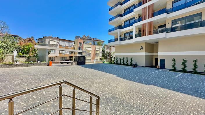 Image No.14-2 Bed Apartment for sale