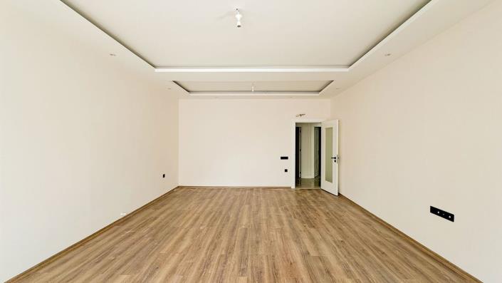 Image No.25-2 Bed Apartment for sale