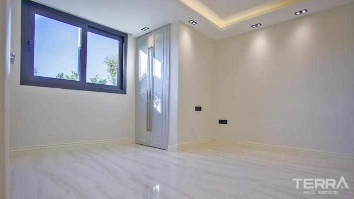 Image No.16-6 Bed Villa / Detached for sale