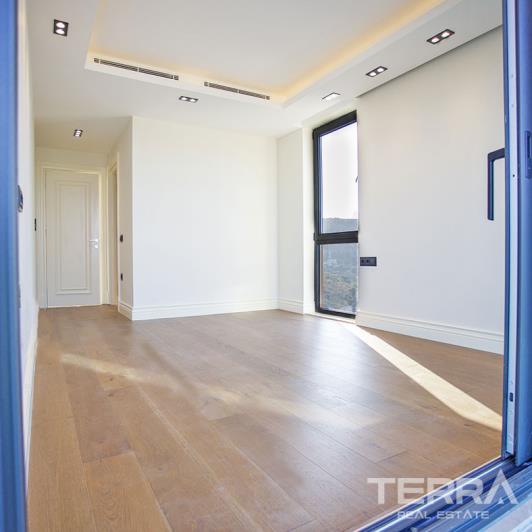 Image No.12-6 Bed Villa / Detached for sale