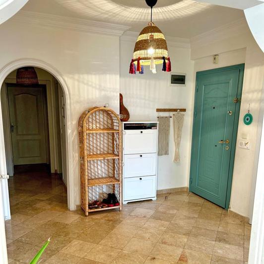 Image No.3-3 Bed Apartment for sale