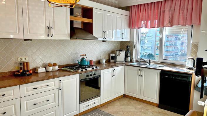 Image No.4-3 Bed Apartment for sale