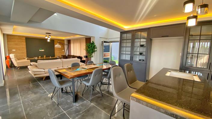 Image No.9-Villa / Détaché de 4 chambres à vendre à Hisaronu