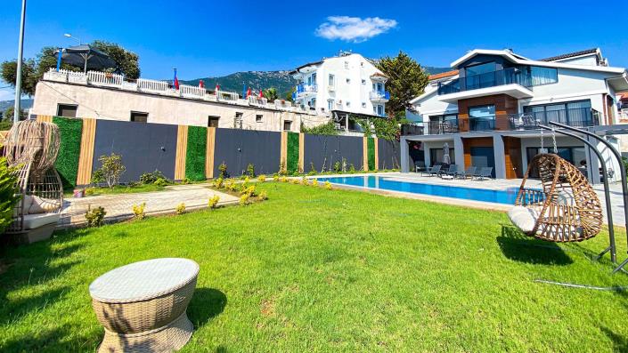 Image No.4-Villa / Détaché de 4 chambres à vendre à Hisaronu