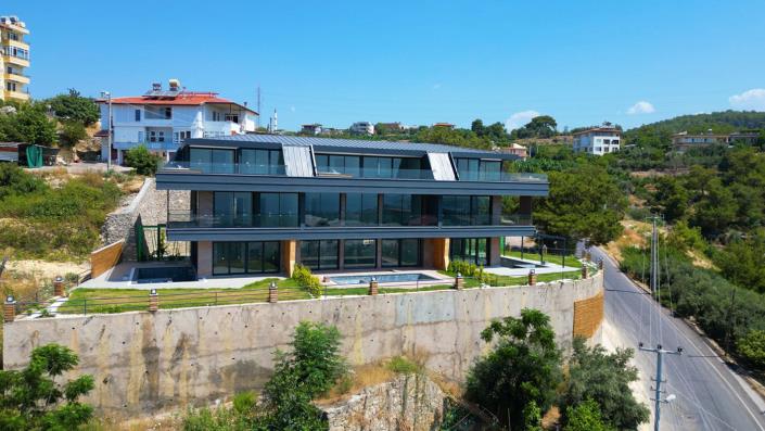 Image No.5-4 Bed Semi-Detached for sale