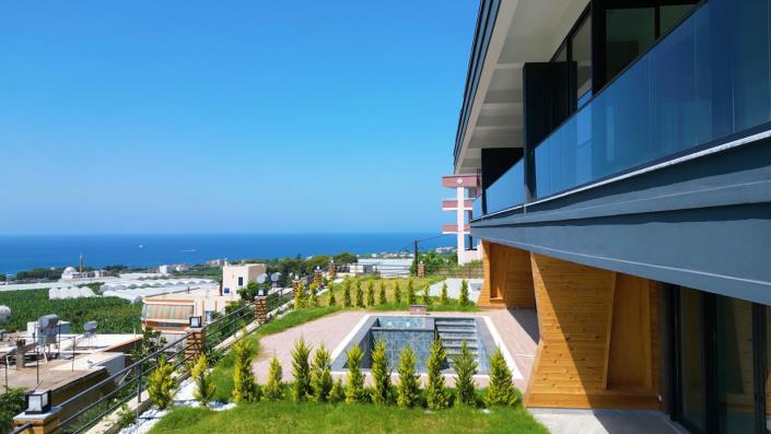 Image No.8-4 Bed Semi-Detached for sale