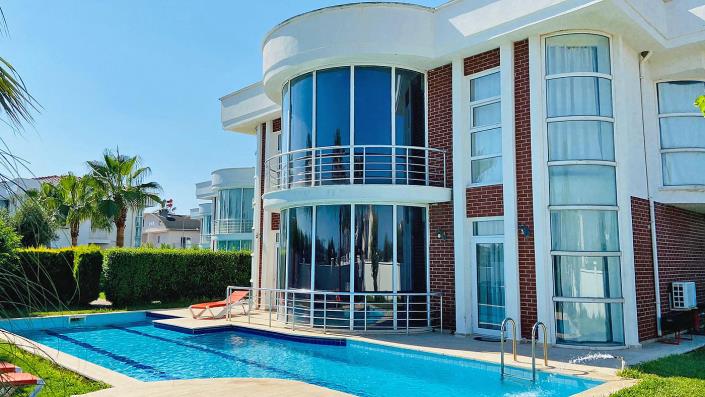 Image No.2-Villa / Détaché de 4 chambres à vendre à Belek