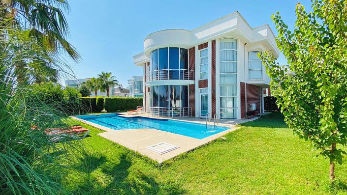 Image No.4-Villa / Détaché de 4 chambres à vendre à Belek